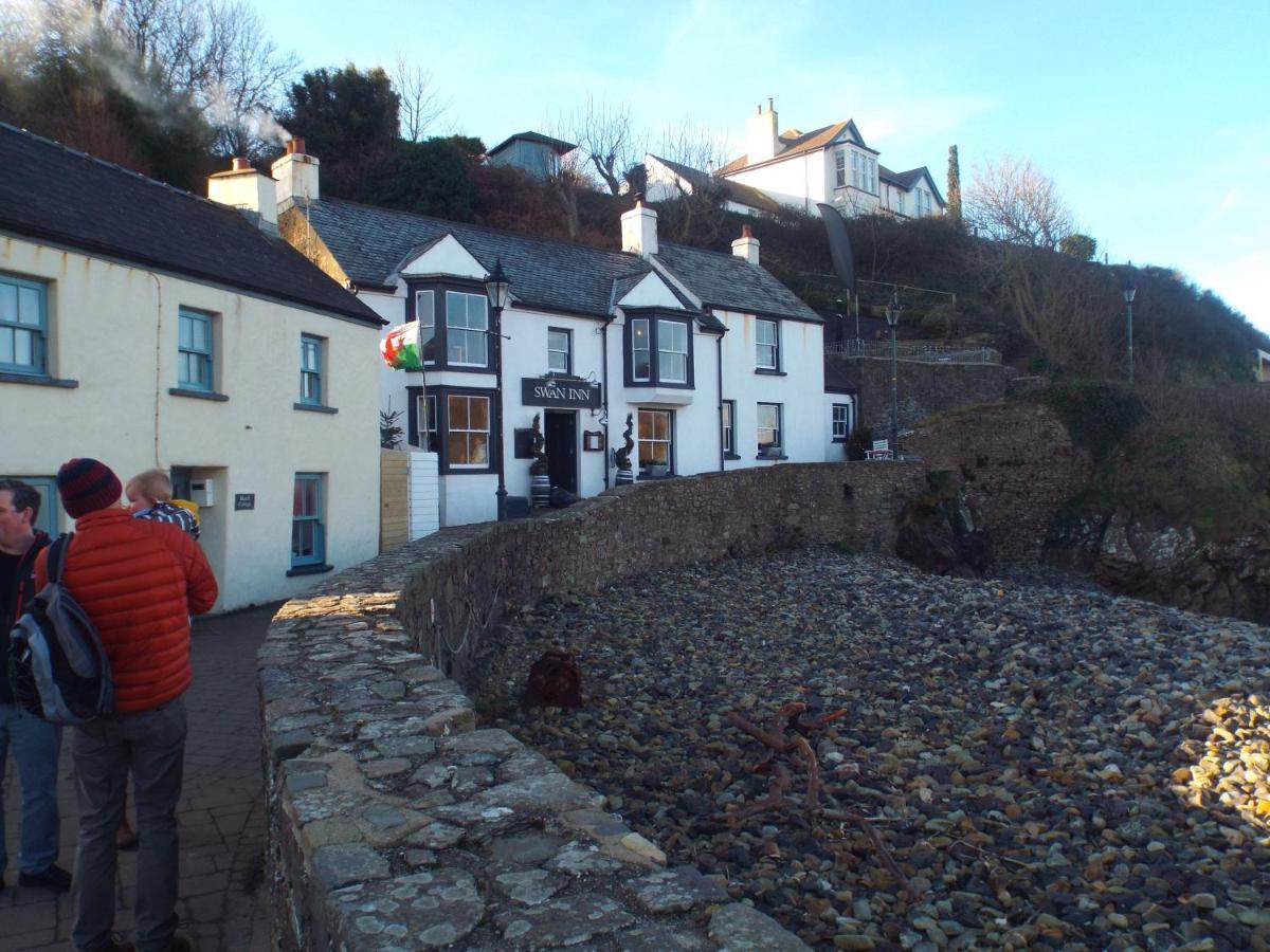 Pendyffryn Manor Bed & Breakfast Bed & Breakfast Little Haven Exterior photo